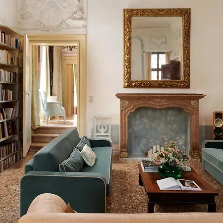 Palazzo Lena Piano Nobile アパート ヴェネツィア
