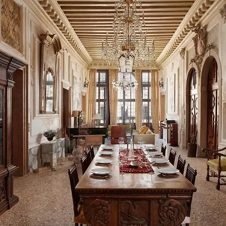 Apartment Palazzo Lena Piano Nobile Venice