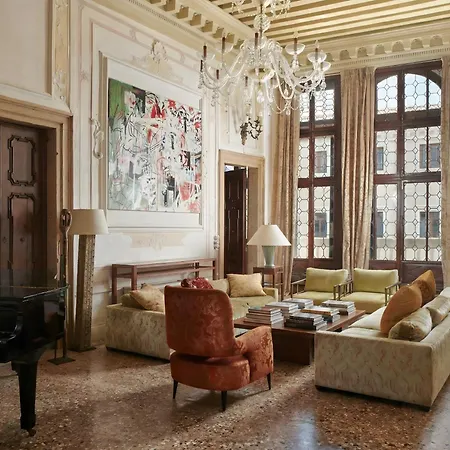 Palazzo Lena Piano Nobile * Βενετία