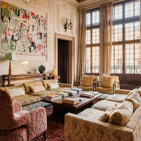 Palazzo Lena Piano Nobile شقة