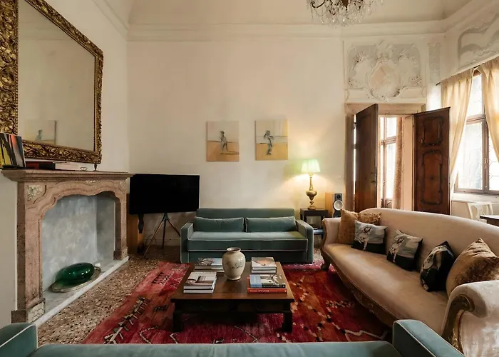 Διαμέρισμα Palazzo Lena Piano Nobile