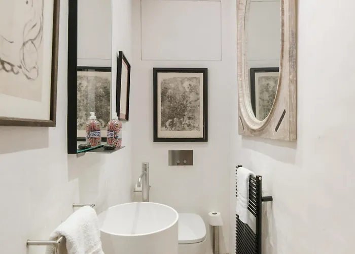 Palazzo Lena Piano Nobile Διαμέρισμα *