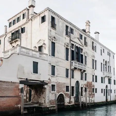 Palazzo Lena Piano Nobile アパート ヴェネツィア